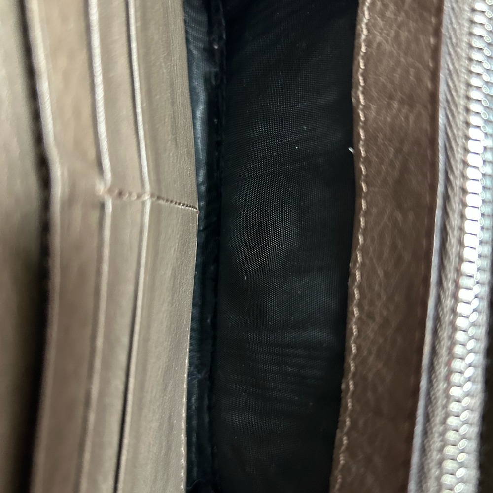 Chloe Zip Around Wallet - Picture 14 of 14